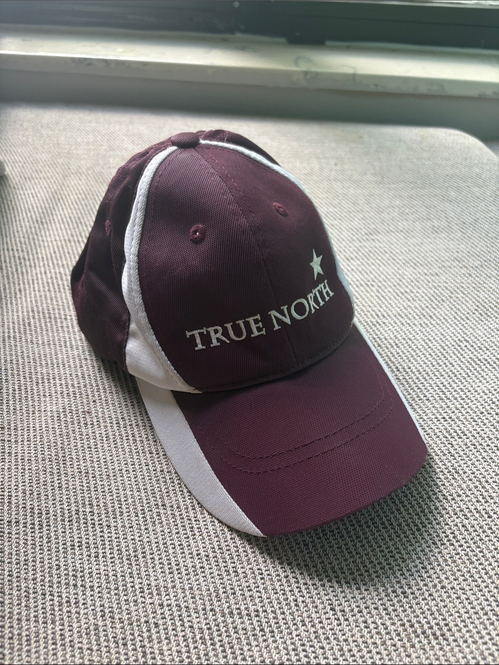 True North Men's Maroon and White Baseball Cap